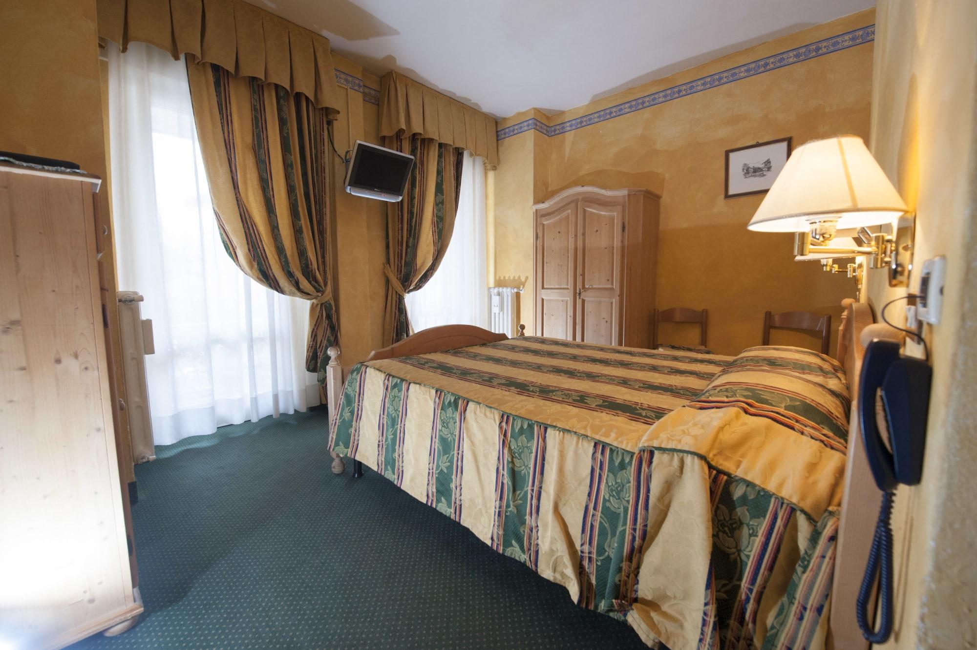 Hotel Olimpia Cortina dʼAmpezzo Exterior foto