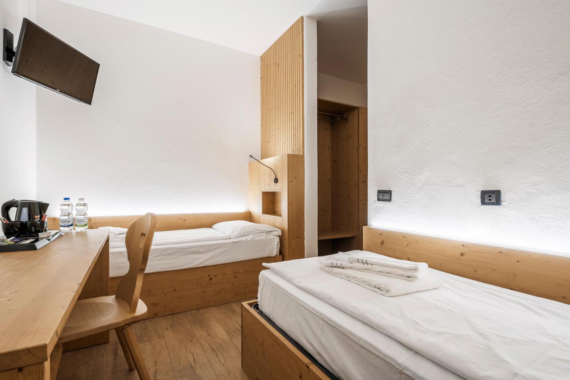 Hotel Olimpia Cortina dʼAmpezzo Exterior foto