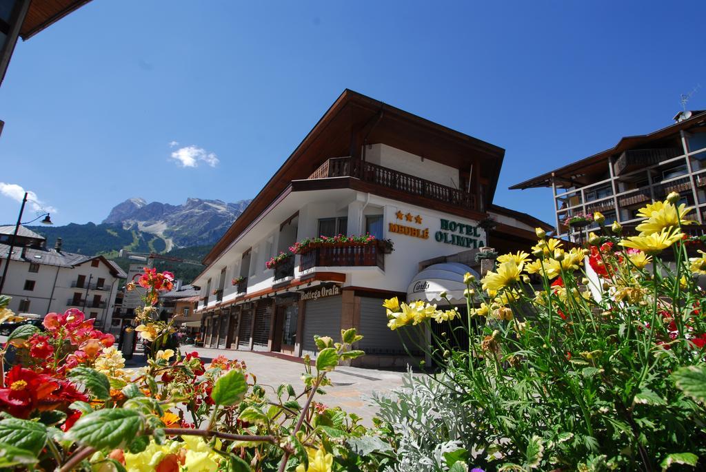 Hotel Olimpia Cortina dʼAmpezzo Exterior foto
